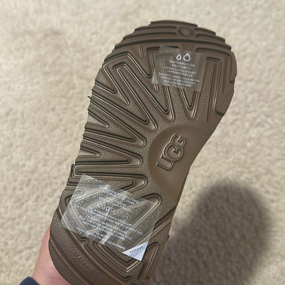 NWOT UGG boys Neumel II grizzly chukka boot size 12 - Picture 5 of 7